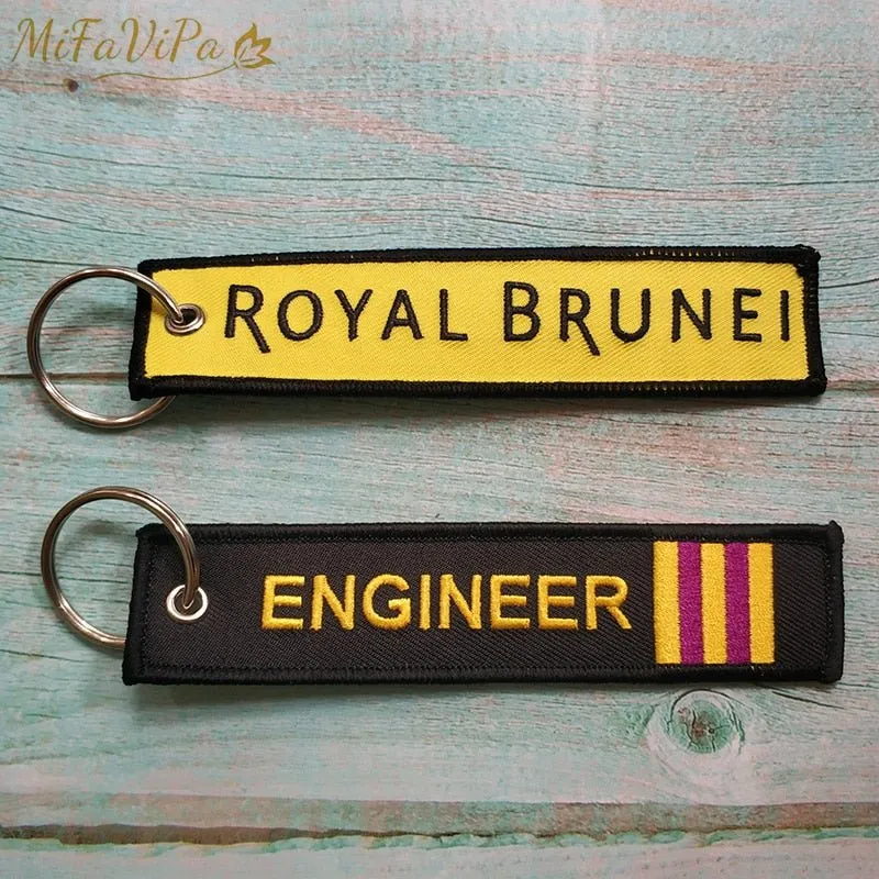 2 PCS/LOTBOEING A320 ENGINEER EMBROIDERY KEY CHAIN