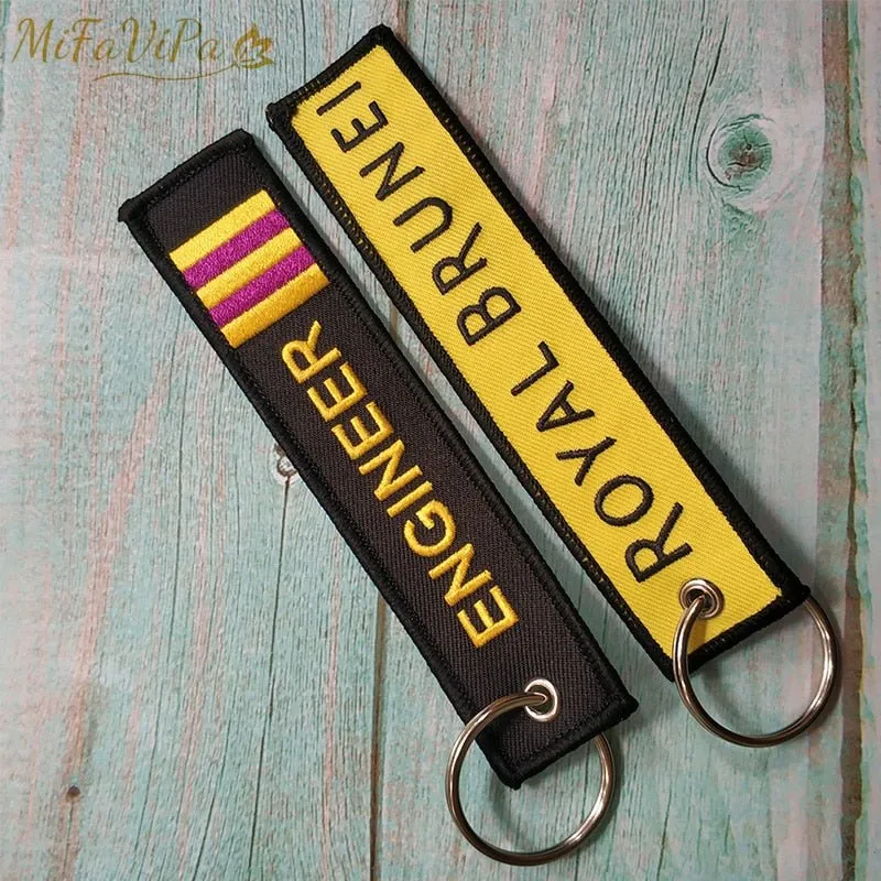 2 PCS/LOTBOEING A320 ENGINEER EMBROIDERY KEY CHAIN