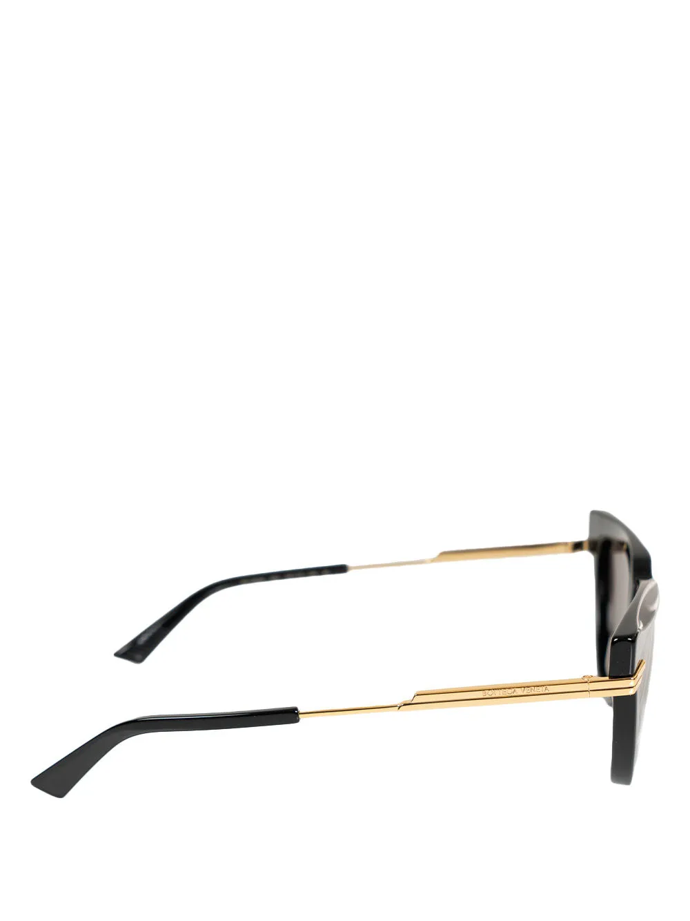 Cat eye sunglasses